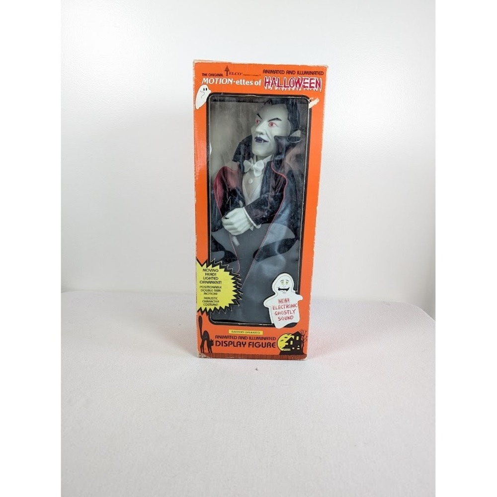 Vintage 90s Telco Animated‎ Halloween Dracula 17" Motion Sounds Lights WORKS